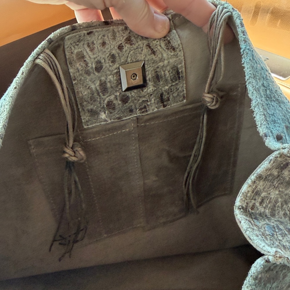 Susan Riedweg one of a kind leather bag - Picture 7 of 16